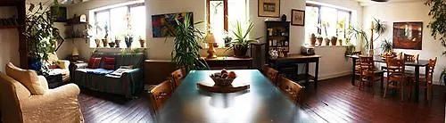 ホテル The Bastion 3*